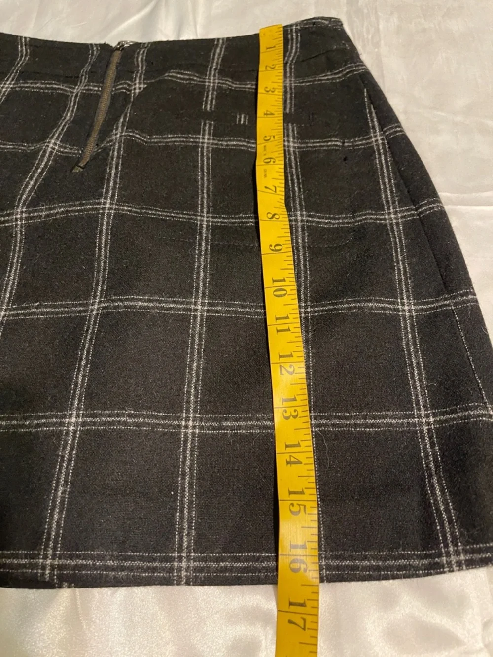 Madewell Black Windowpane Mini Skirt with Ring Detail - Picture 6 of 6